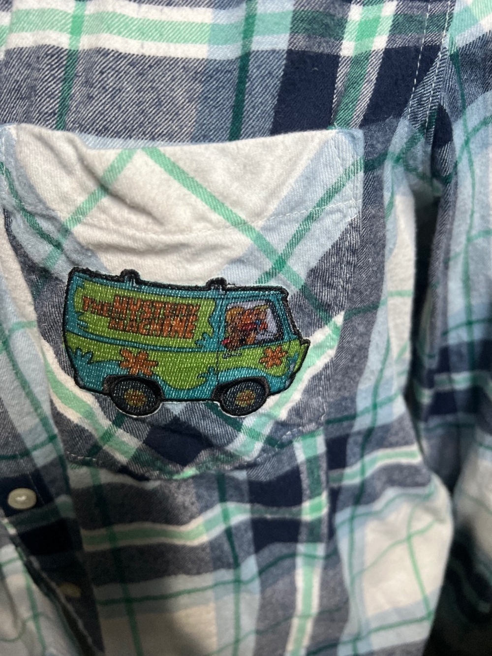 Mystery Machine patch on plaid flannel shirt size xl